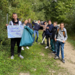 2022_FightTheWaste_World_Cleanup_Day_GymnasiumAmMarktBünde_Gruppenfoto